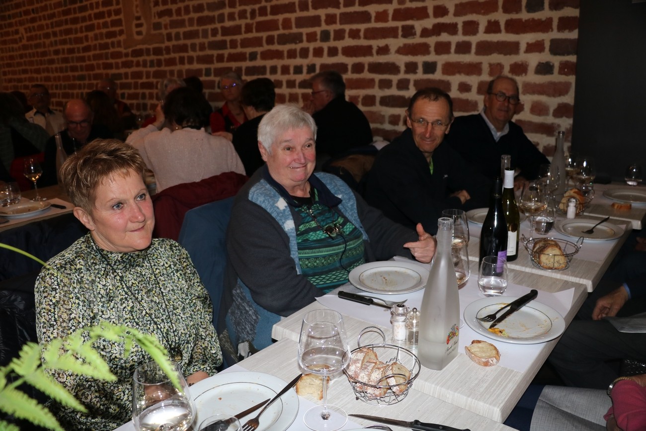 Foire de Châtillon 2 avril 2022 repas L'Okavango_016