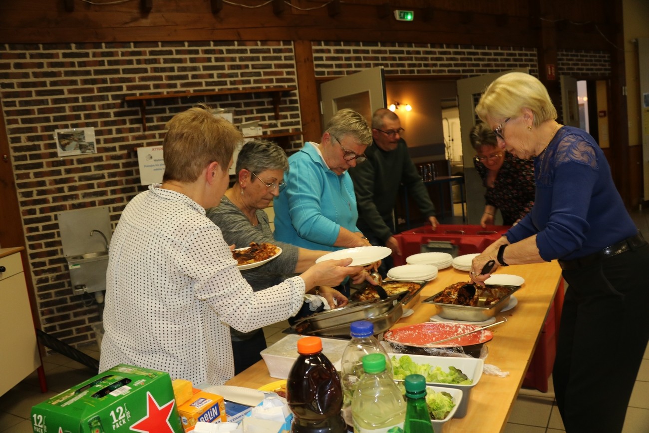 Foire de Châtillon 3 avril 2022 repas La Passerelle_014