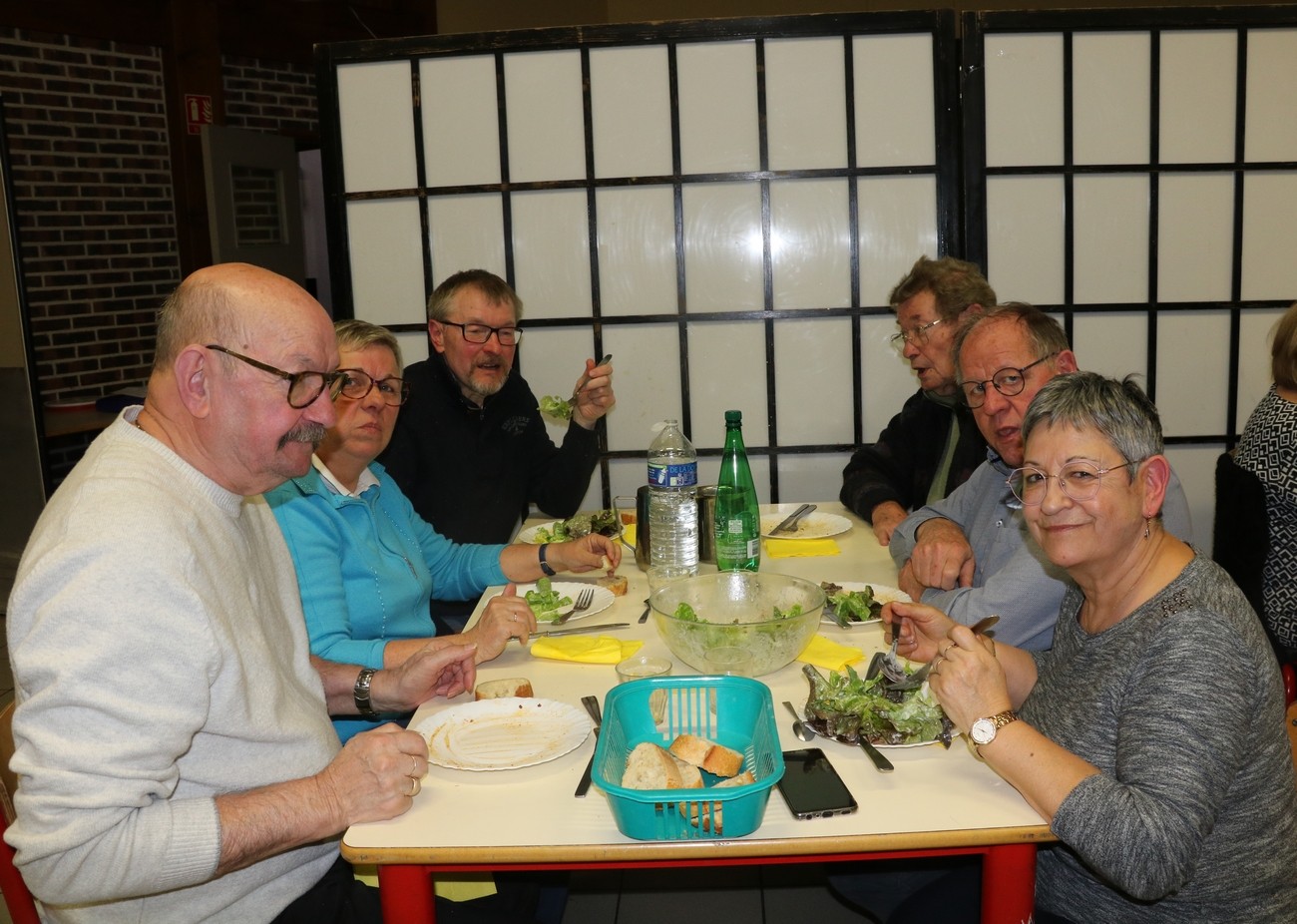Foire de Châtillon 3 avril 2022 repas La Passerelle_004