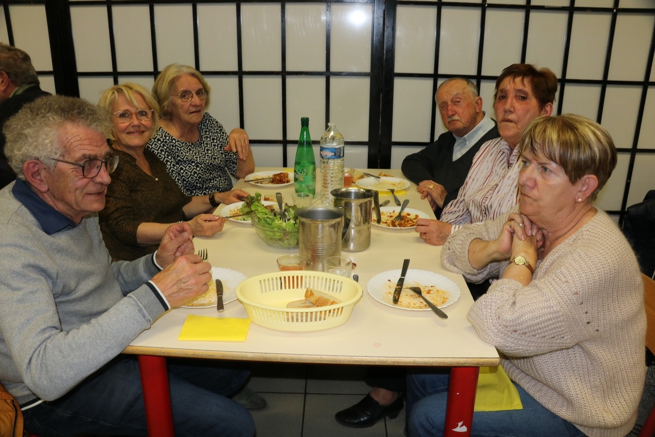 Foire de Châtillon 3 avril 2022 repas La Passerelle_005