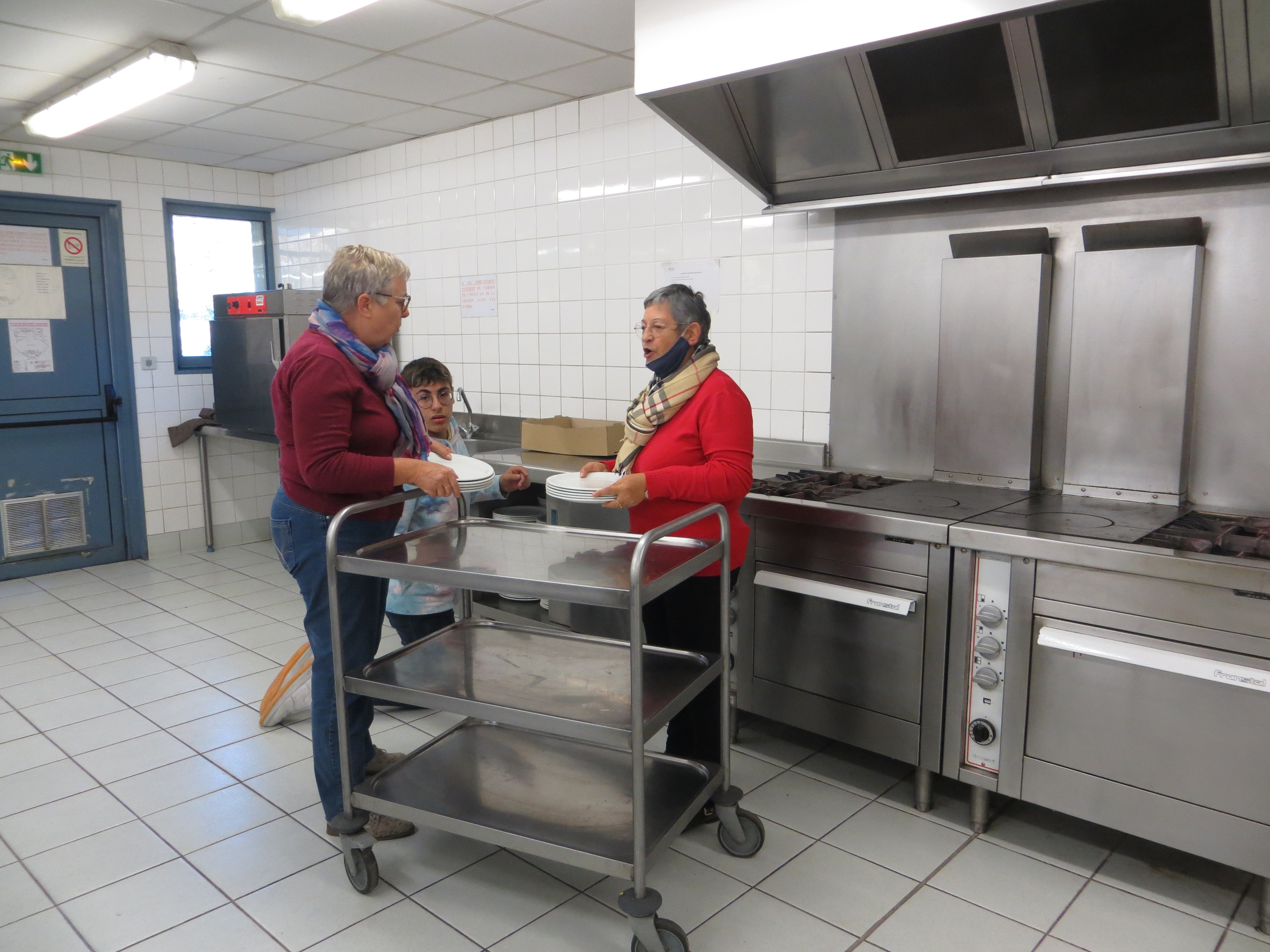 Préparation soirée choucroute 23 octobre 2021 à Vonnas 06