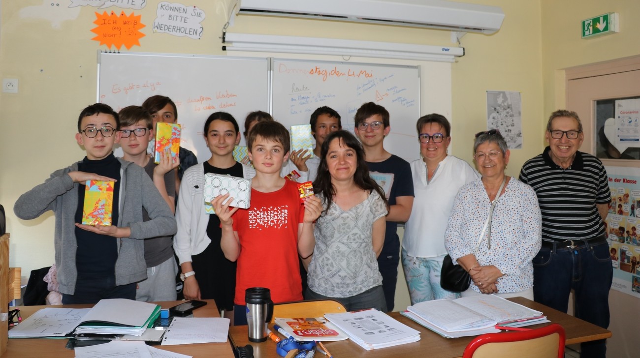 Remise de dictionnaire au collège St Charles à Châtillon 4 mai 2023 006